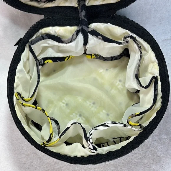 Vera Bradley Baroque Round Cosmetic Bag Travel Case Black Yellow - Picture 12 of 15